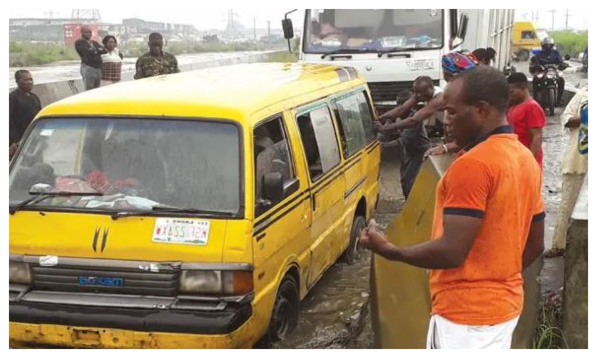 Passenger reportedly dies inside a bus in Auchi