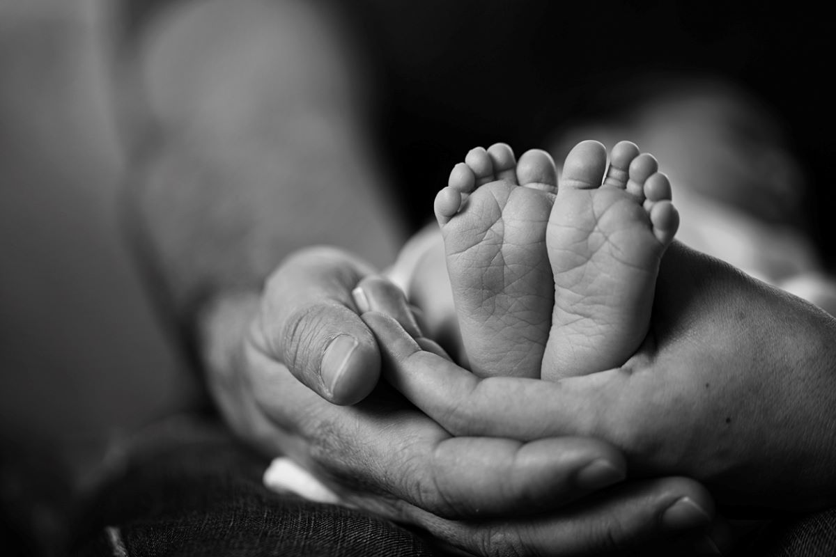 Man murders 3-months-old stepdaughter by feeding her acid
