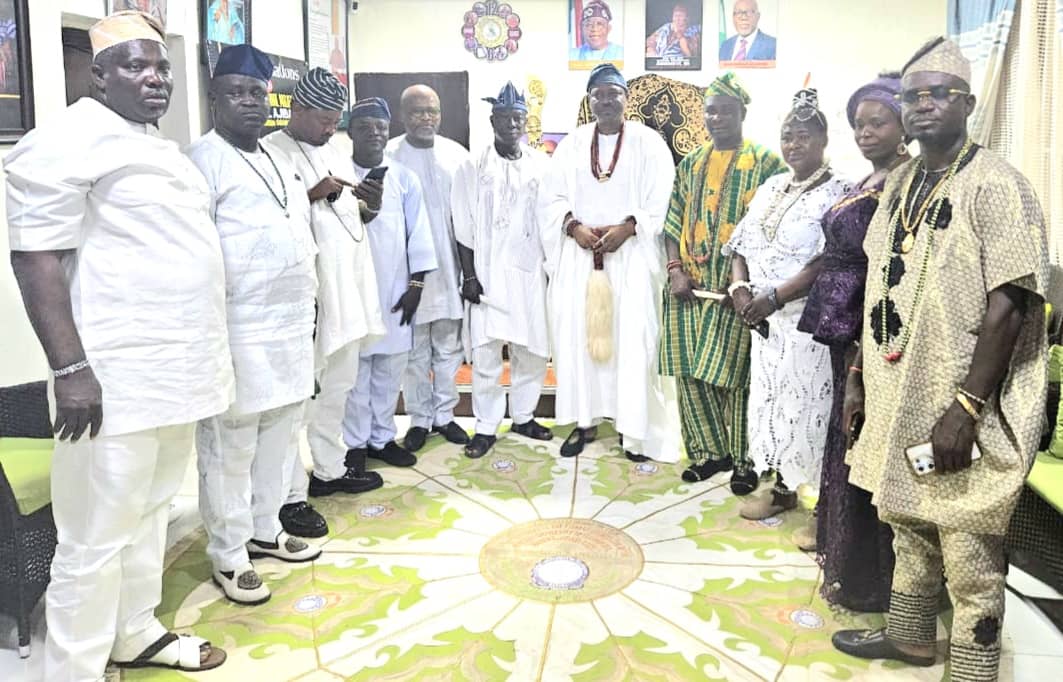 Abide By Yoruba Tradition or Don’t Vie For the Throne  – Olowo