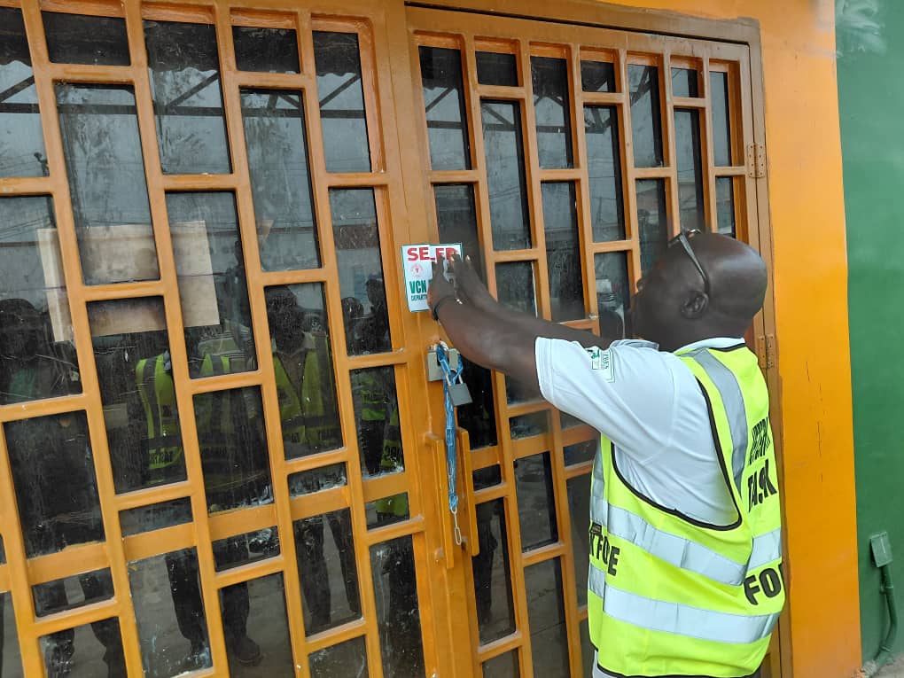 Oyo Govt Seals 15 Veterinary Outlets, Confiscates Goods