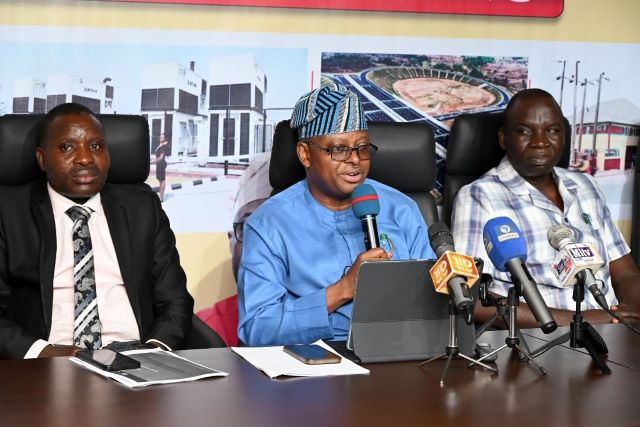 100 Days: Shangodoyin Highlights Achievements,Thanks Makinde